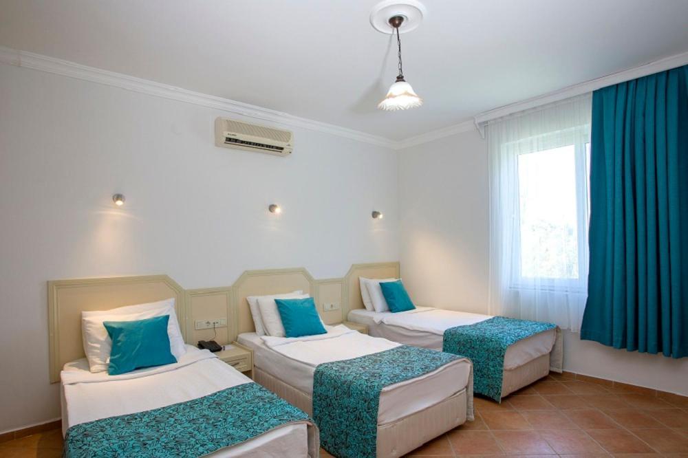 My Marin Otel Turgutreis Buitenkant foto