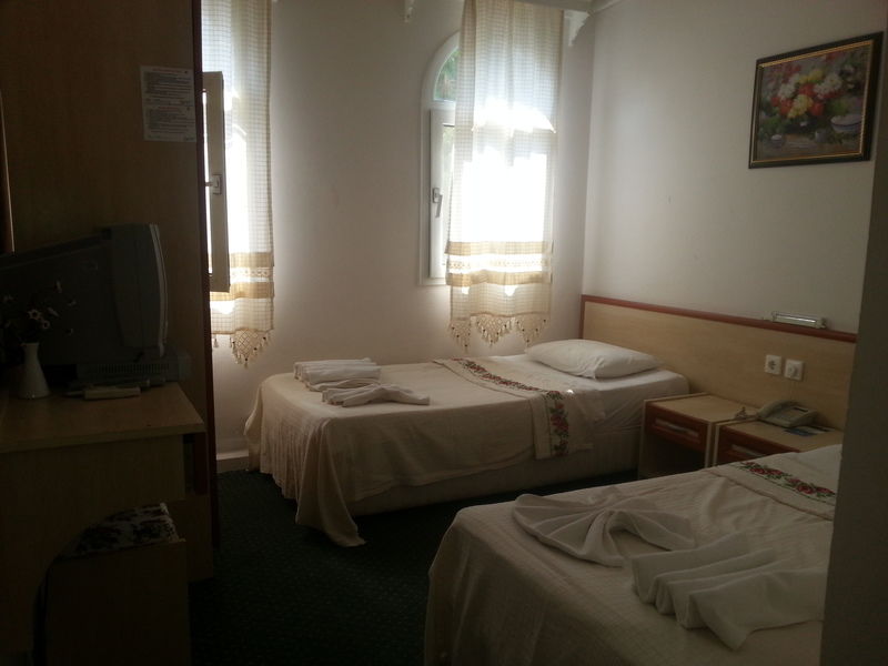 My Marin Otel Turgutreis Buitenkant foto